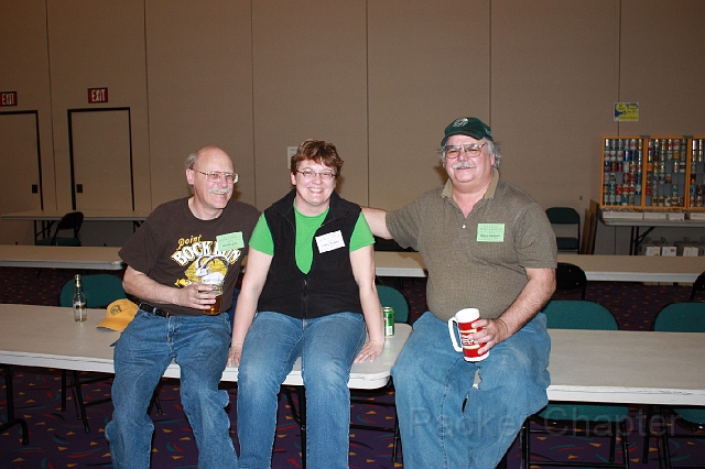 2009TAT_ 412.jpg - Bill & Chris Rudahl with Mr. Canada - Doug Goegan